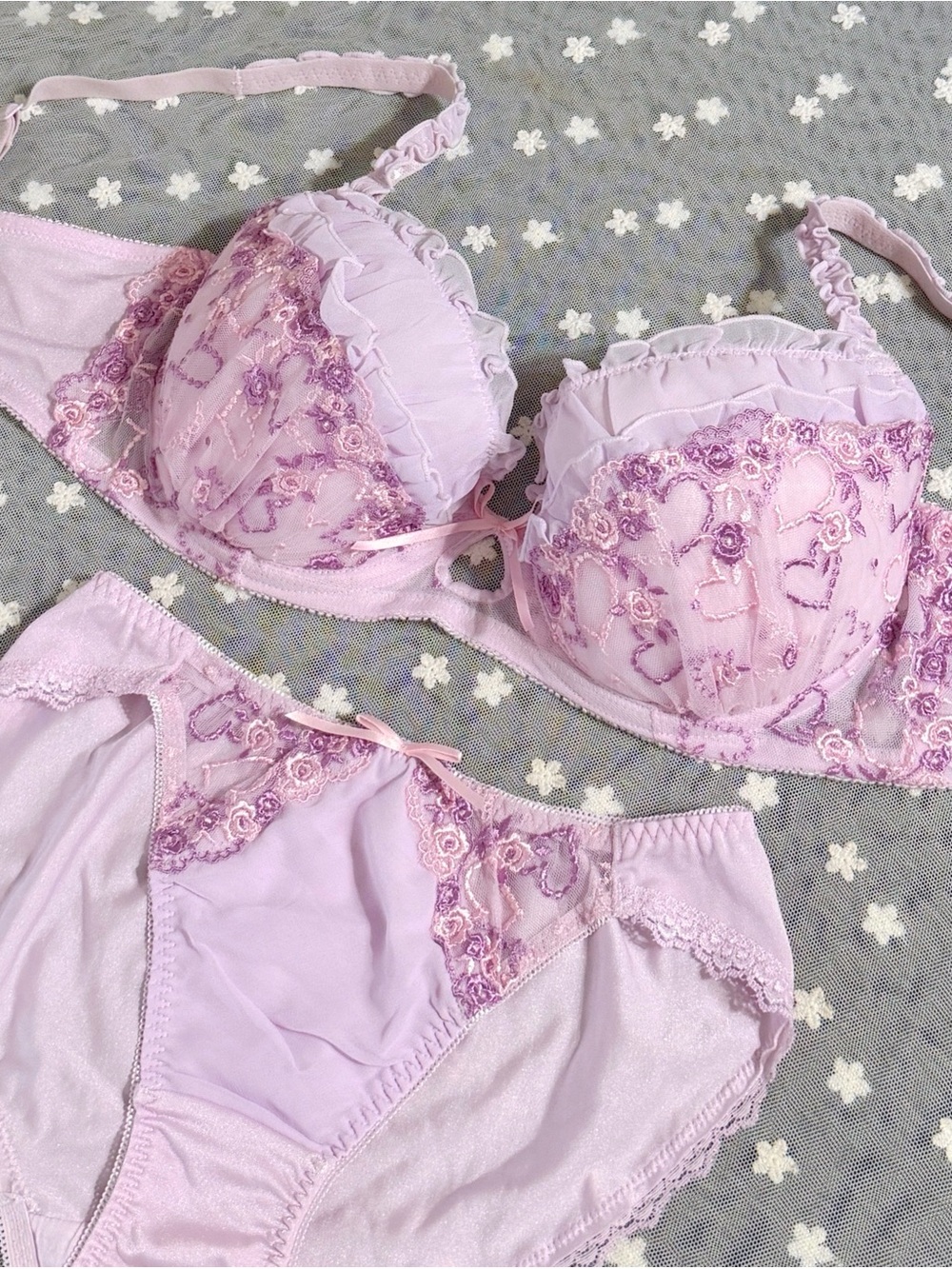 US-34C/JP-E75 Japanese Cute Floral Embroidery Ruffle Push Up Bra Silky Panty Set